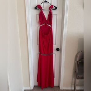 No tags but has never been worn! Only to try on